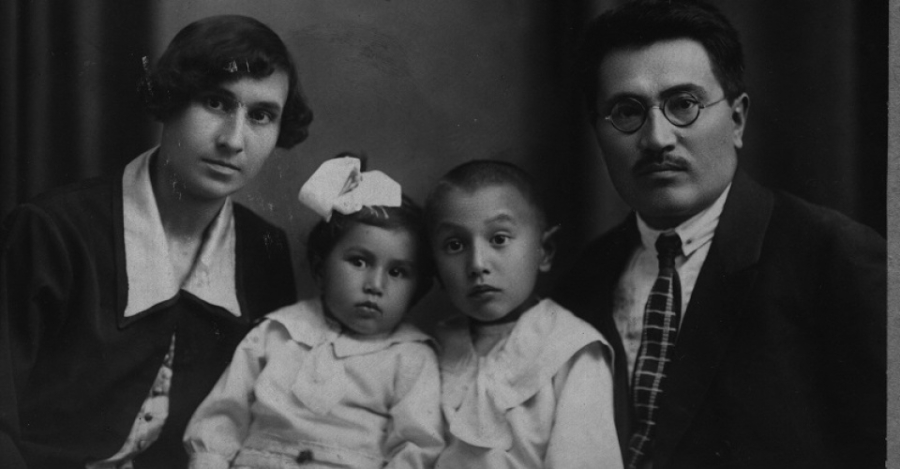 Қазақ жерінің шекарасын шегендеген математик кім?