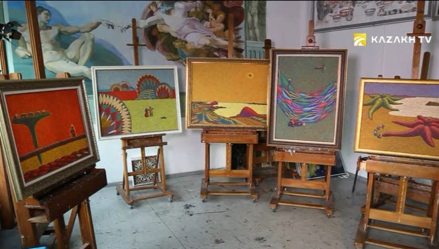 Художник Болат Тургынбай