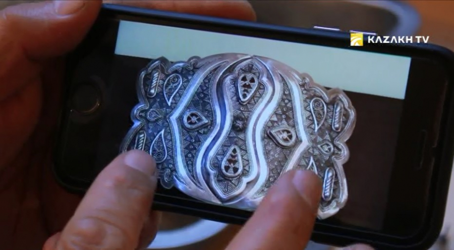 Казахский ювелир и коллекционер