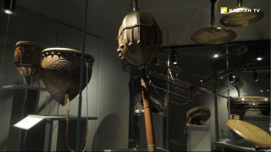 Қазақтың музыкалық үрмелі-соқпалы аспаптары