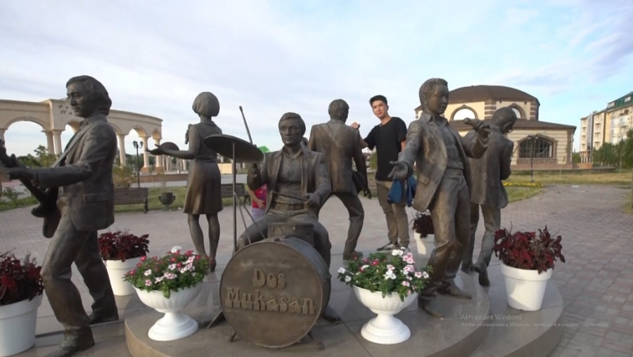 Город Нур-Султан. Водная прогулка на речном трамвае по реке Есиль