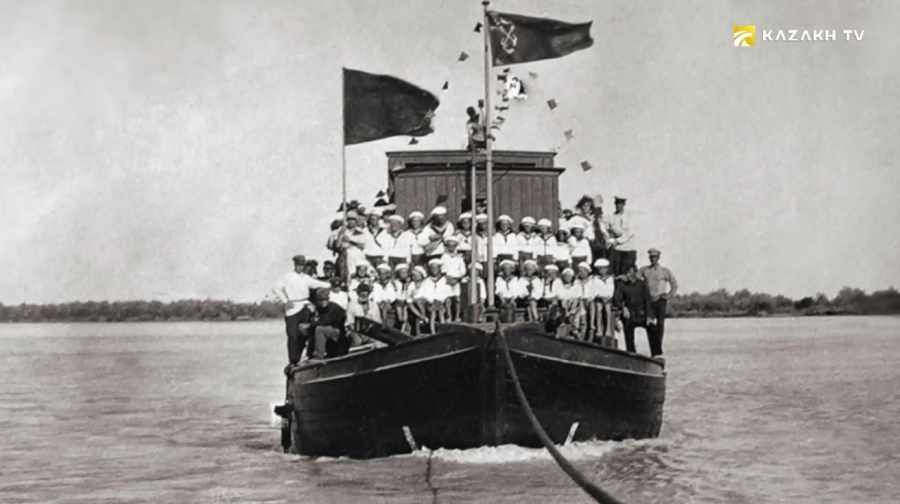 Катание пионеров